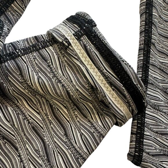 lululemon Speed Tight full length pockets reflective cuffs Sz 8 - Picture 3 of 7